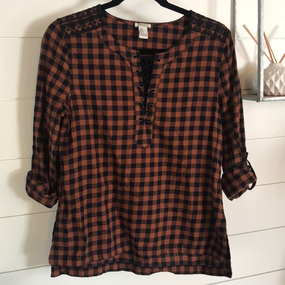 F21 Brown & Blue Cross Chest High Low Plaid Top-S